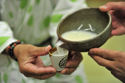 飯豊は「どぶろく特区」に認定させている