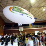 飛行船エコミッション号が口田小学校にやってきた
