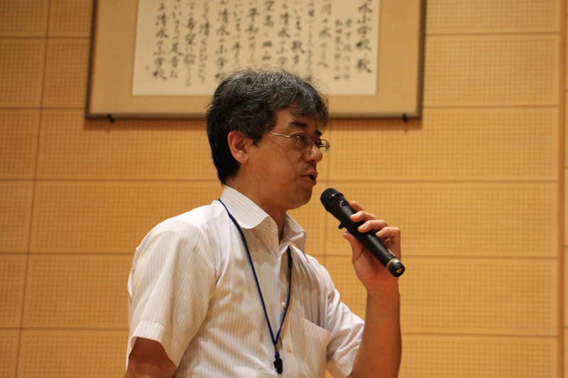宮本校長先生の挨拶でトヨタ飛行船エネルギー教室が始まった。