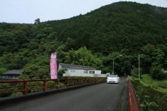 オオウナギが棲むという富田川流域の鮎川に到着